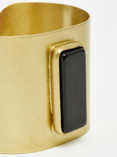 Load image into Gallery viewer, Herald Glass Vase